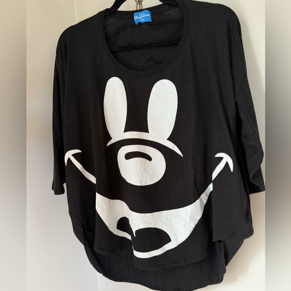 Tokyo Disney Mickey Black Top with White Mickey Graphic